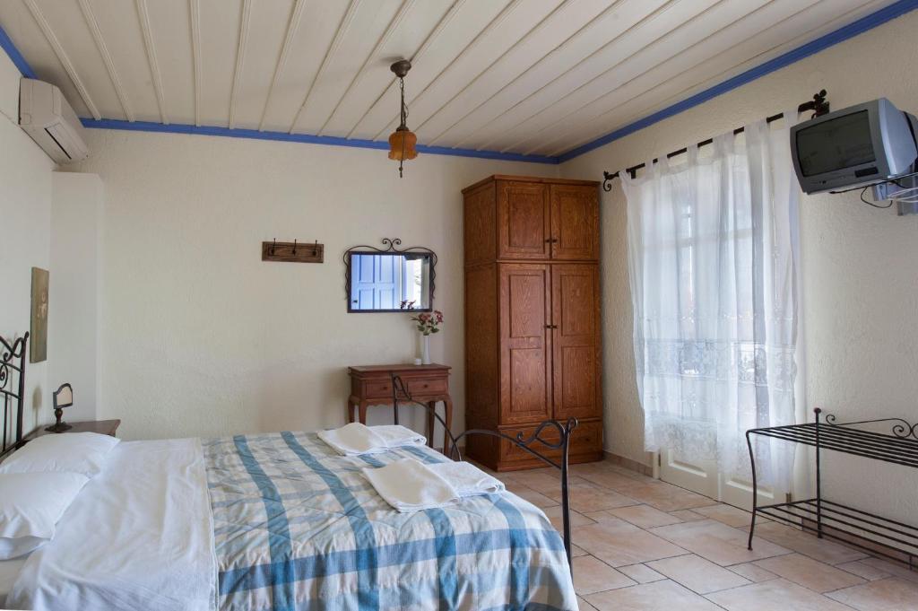 Chiliadromia Studios Alonnisos Town Exterior photo
